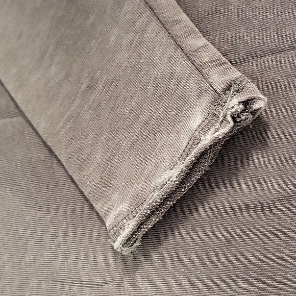 Grayson Threads women's L lightweight raw hem fang crewneck sweatshirt - Picture 7 of 7